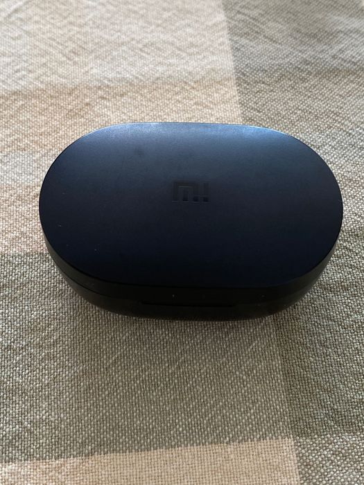 Продавам безжични слушалки Xiaomi