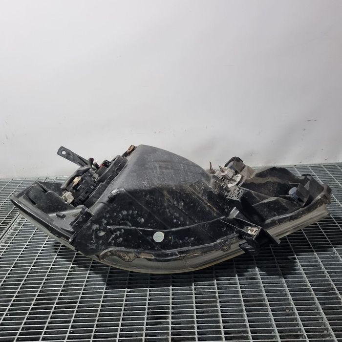 Far Stanga Suzuki SX4 S - Cross II 2013 - 2016 SUV 4 Usi (1410) Fara xenon