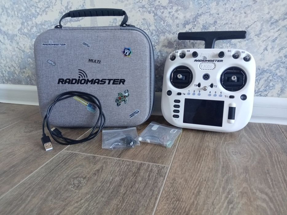 Продам TX 15  работает всё