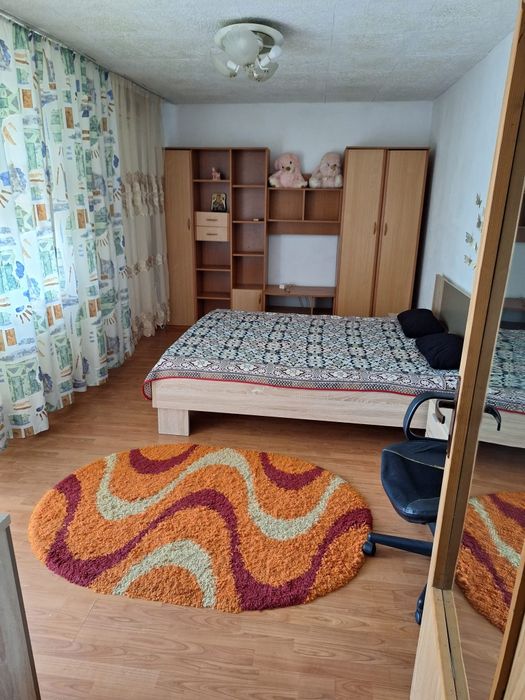 Inchiriez Garsoniera Craiovita Penny