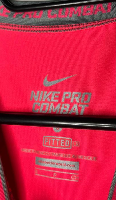 Nike Pro Combat Dri-Fit Fitted T-Shirt Дамска Тениска