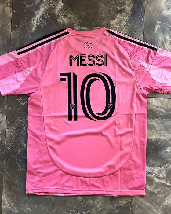 Messi Inter Miami 25/26, Домакински Екип Лео Меси, Интер Маями - 25/26