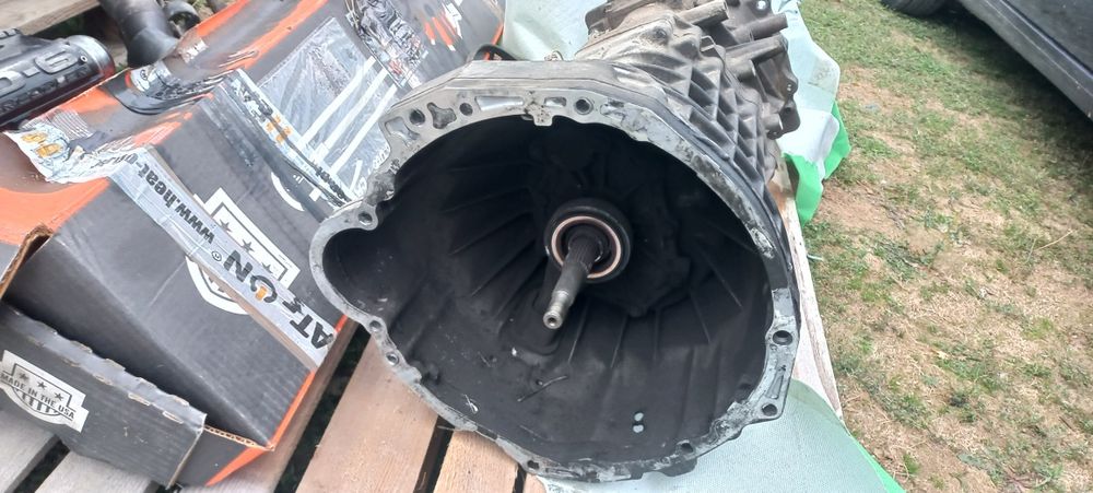 Двигател за nissan patrol y61 2.8