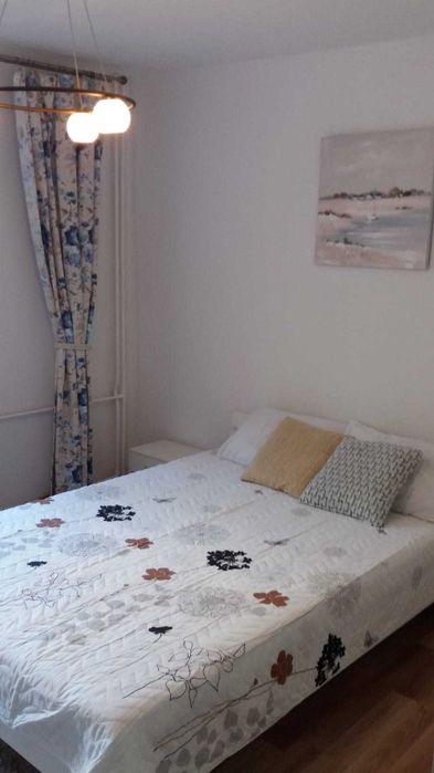 Inchiriez apartament renovat cu 2 camere decomandate - strada Paltinis