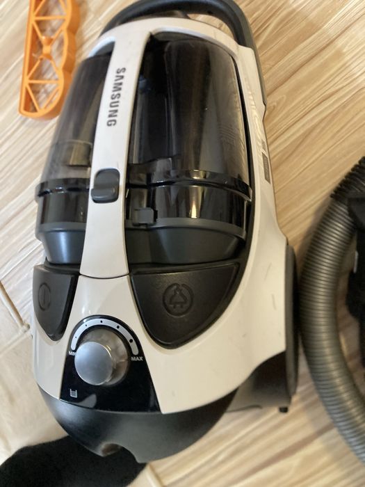 Plisos samsung yengi