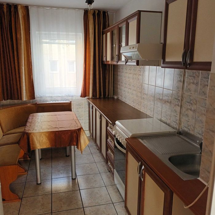 De vânzare  apartament 3 camere zona Profi Sovata , Rogerius , Oradea