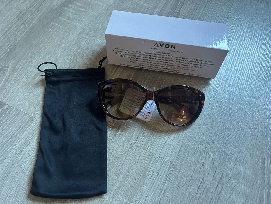 Слънчеви очила AVON НОВИ с етикет