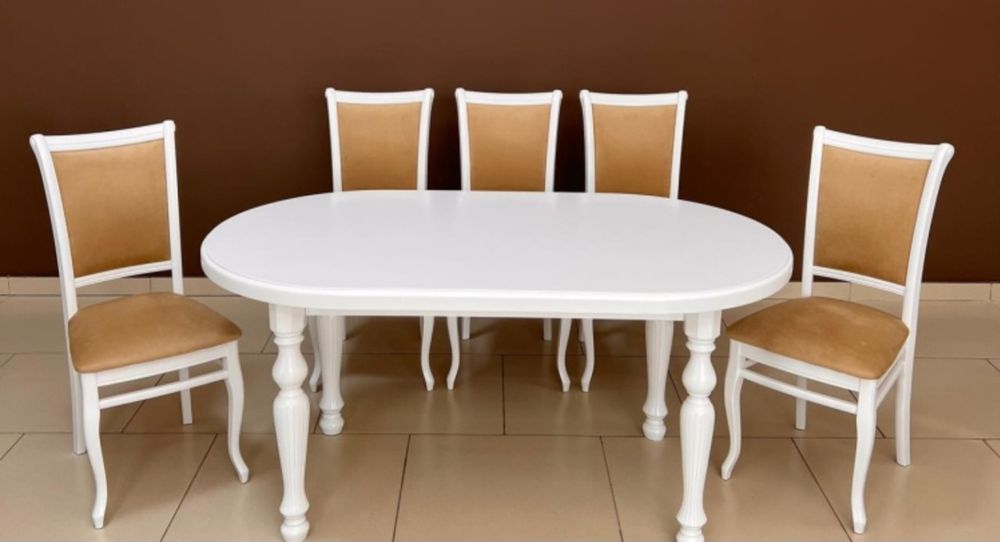 Продам стол овальный