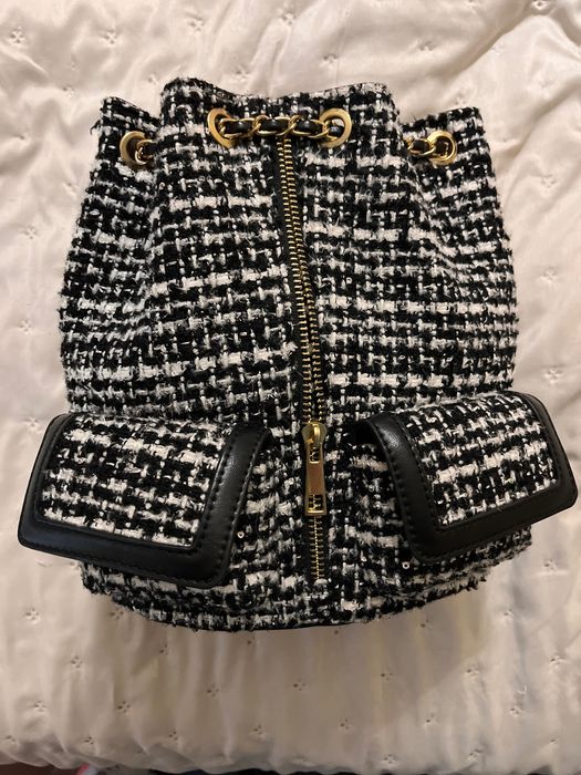 Раница тип букле