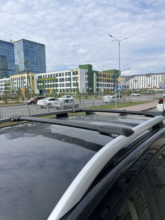 Продам поперечины рейлинги lux hanter