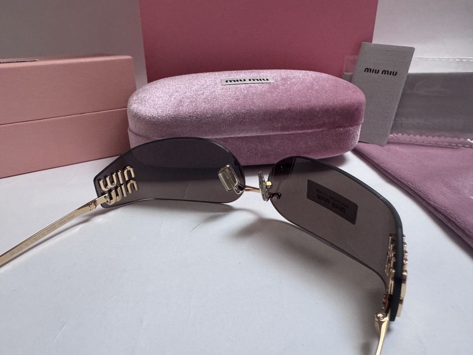 Ochelari de soare Miu Miu MUA51S 75-14 110, Noi