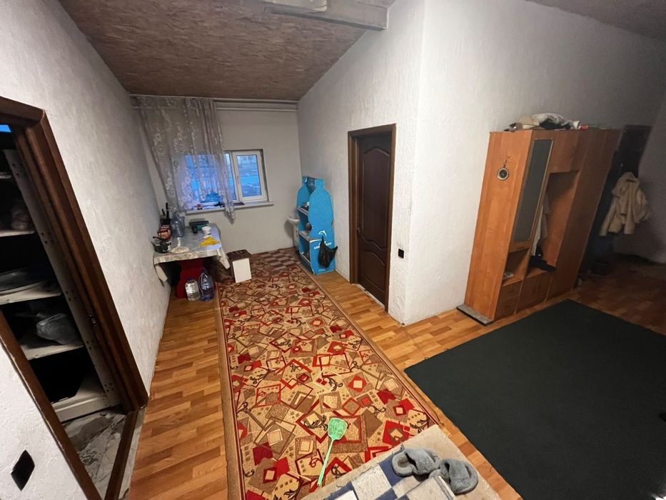 Продам 6 комнатный дом