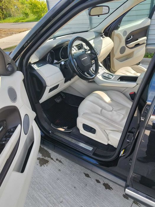 vand range rover evoque 2,2 d, sd4, 190 cp, 4x4 automata an fabricatie  2013