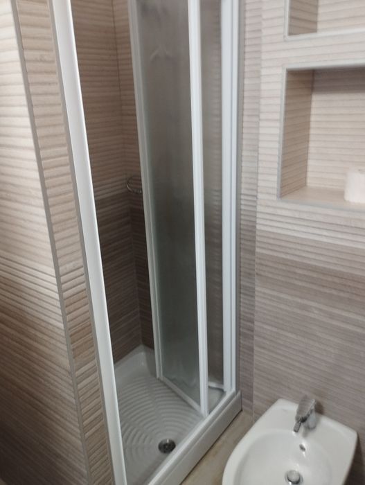 Închiriez apartament 2 camere