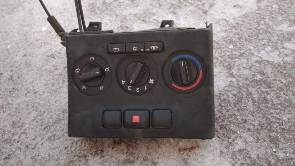 Опель зафира 2002г