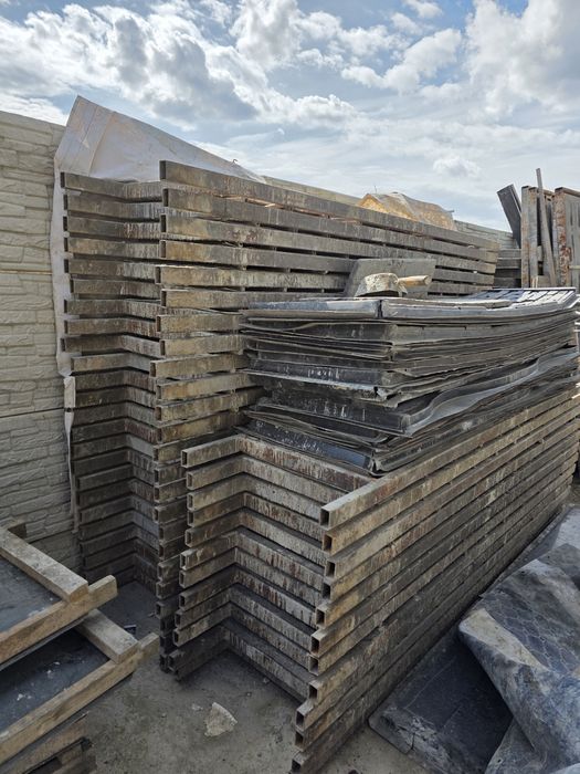 Targi / palci de gard si stalpi / placi din beton 50
