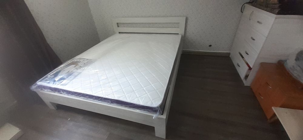 KROVAT.2000mm.1800mm