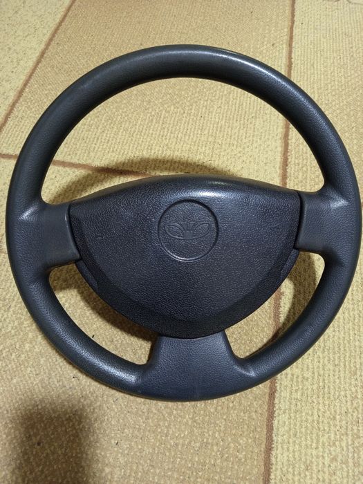 Нексия 2 или 1 рули.