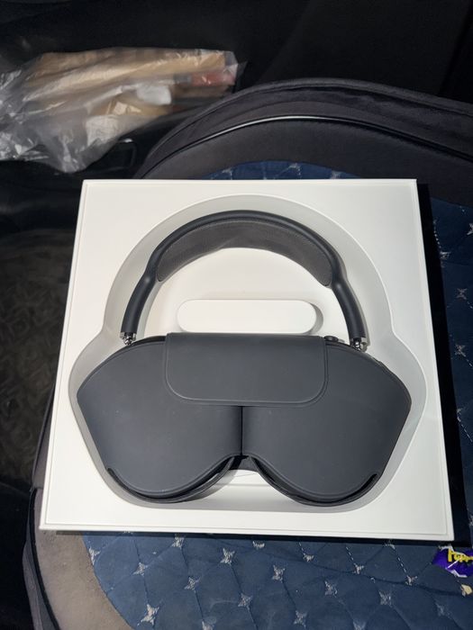 Air pods Max, первое поколение оригинал