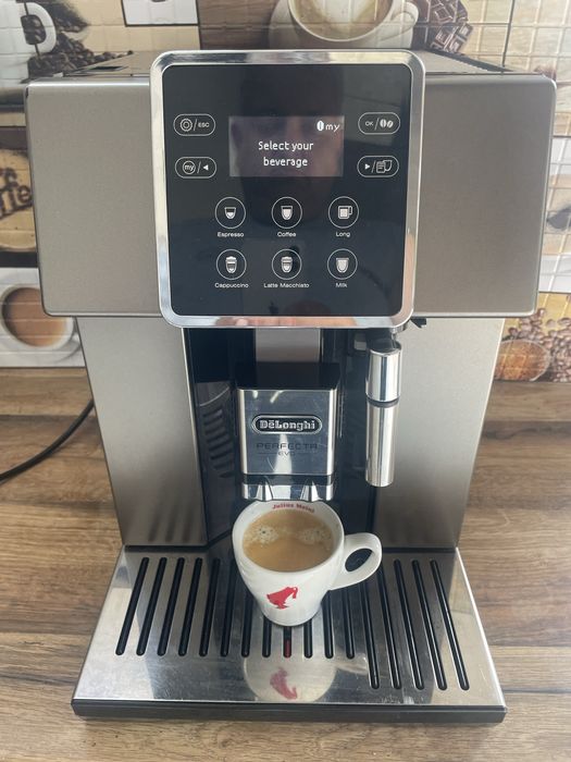 Aparat cafea Delonghi Perfecta EVO