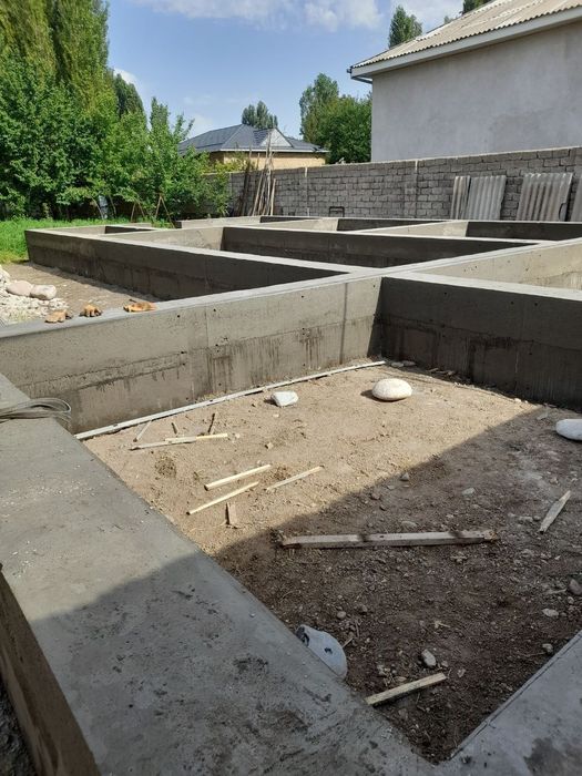 Fundament quyosh xizmati, xat xil turdagi fundament, zina ishlari