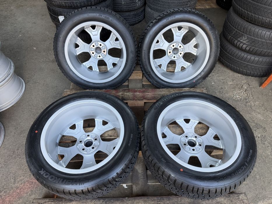 Jante originale Audi A1 cu anvelope NOI de iarna 205/55 17