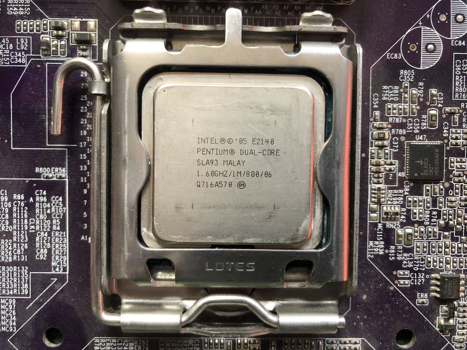 Материнская плата ddr 2