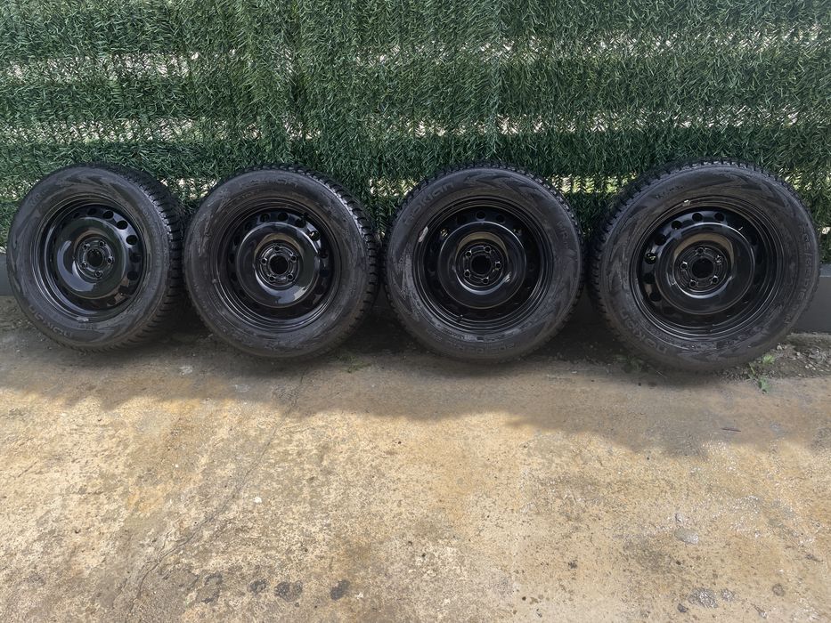 Vand urgent Jante iarna nokian complet !