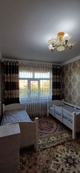 Продаю 3 комнатная квартира 10 микрорайон