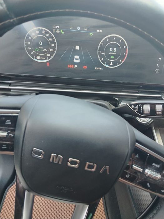 Машина Omoda c5