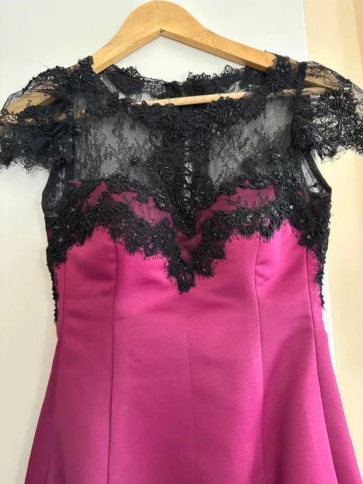 Дамска официална рокля