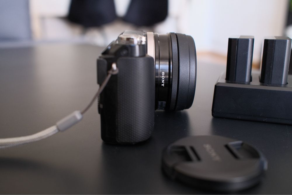 Vând Sony NEX-3N body