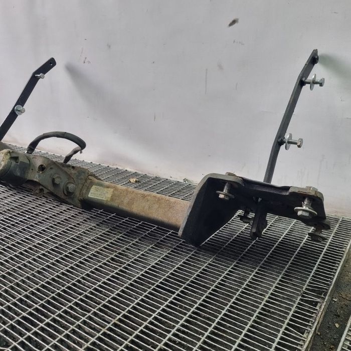 Carlig remorcare Mercedes ML W164 2005 - 2008 SUV 4 Usi (1446) 52047502RC