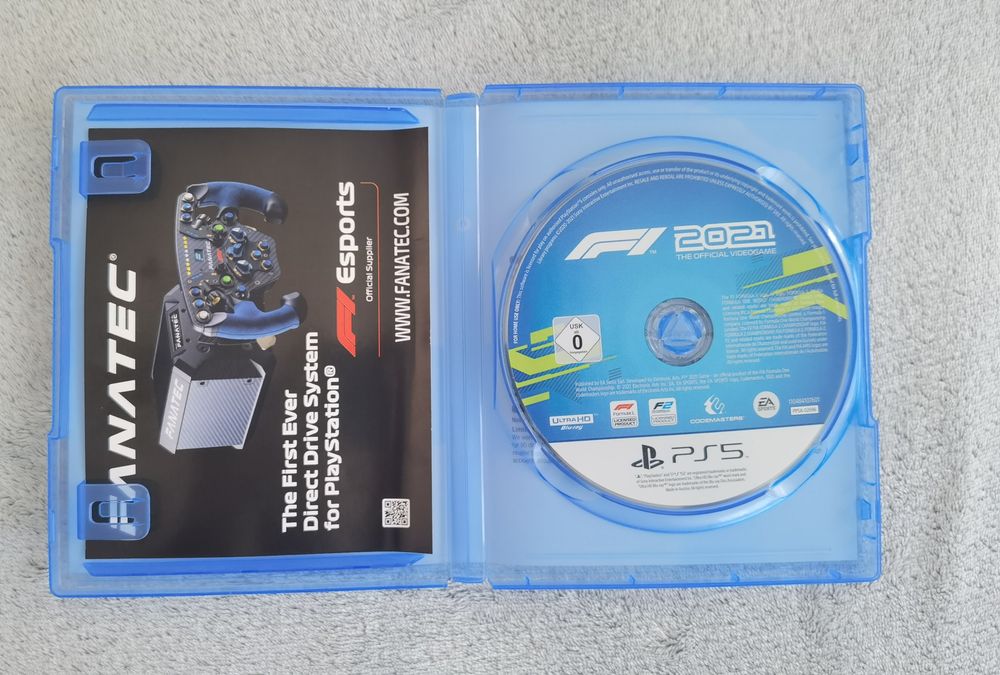Vând Formula 1 2021 pentru PS5