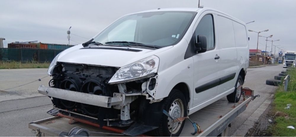 Продава се само на части Peugeot Expert 1.6 hdi 2014 год