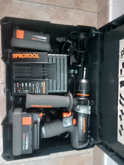 Autofiletanta cu percutie marca protool