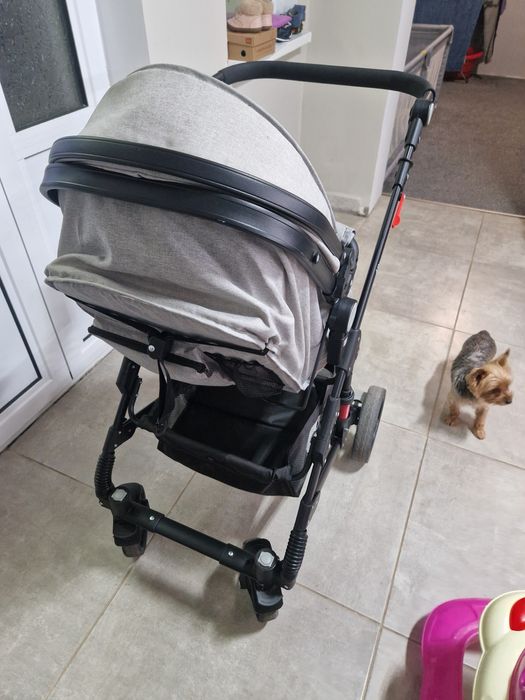 Бебешка количка лорели алба