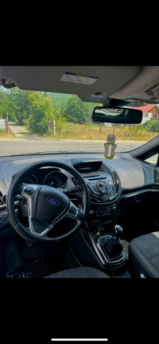 Vand Ford B-Bax 2014  2600 €