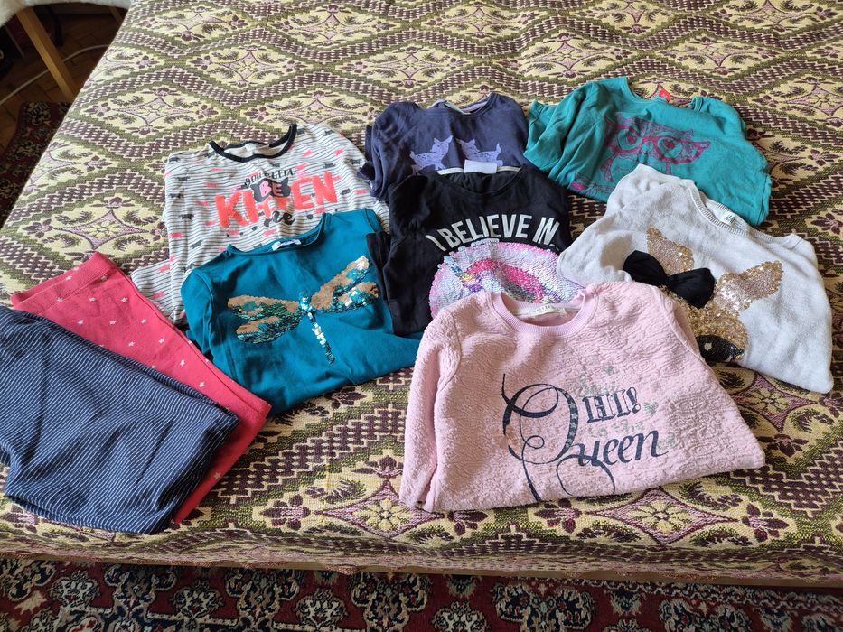 Блузки с дълъг ръкав и клинчета 128-134 см.