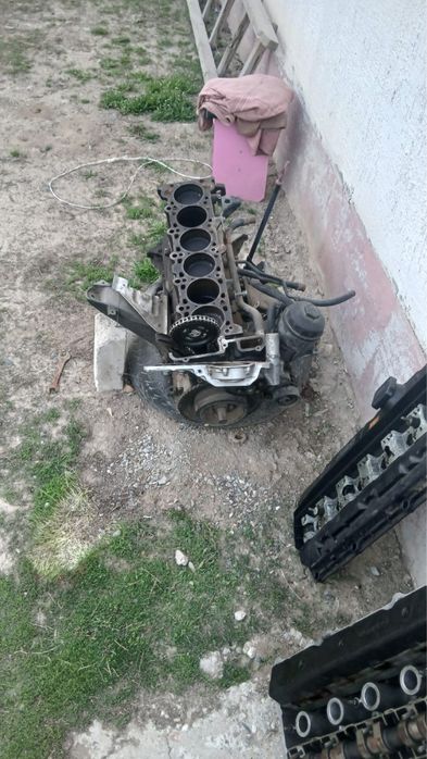 Блок двс бмв об. 2.8 чугун