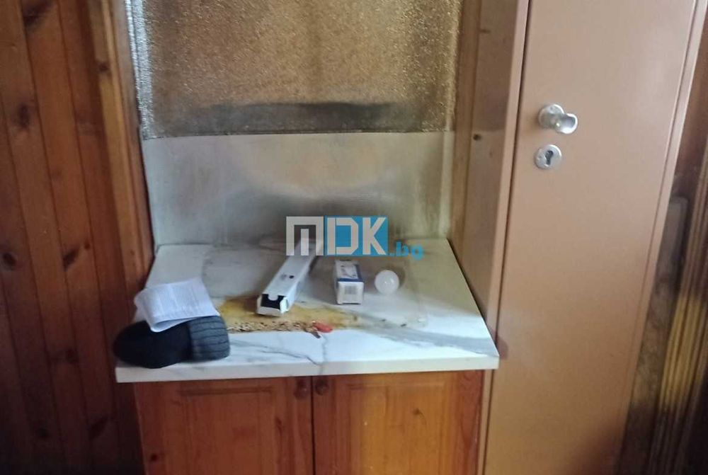 Дава се под наем Едностаен апартамент в Пловдив, Кършияка - 35 кв.м за 169.32 € - Снимка #4