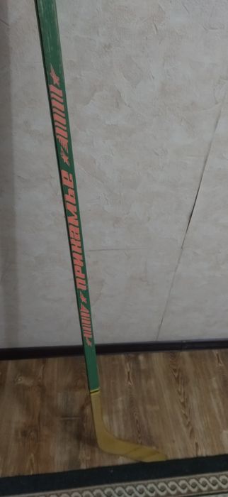 Хоккейная клюшка
