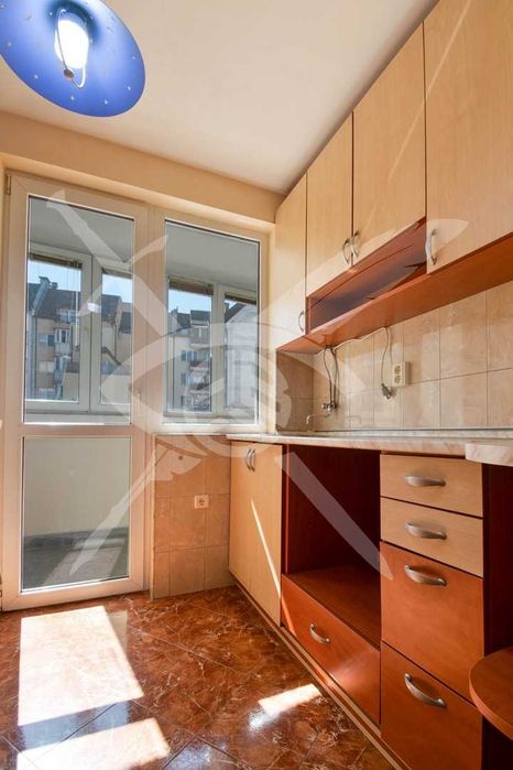 Двустаен апартамент в жк. Стрелбище № 10347