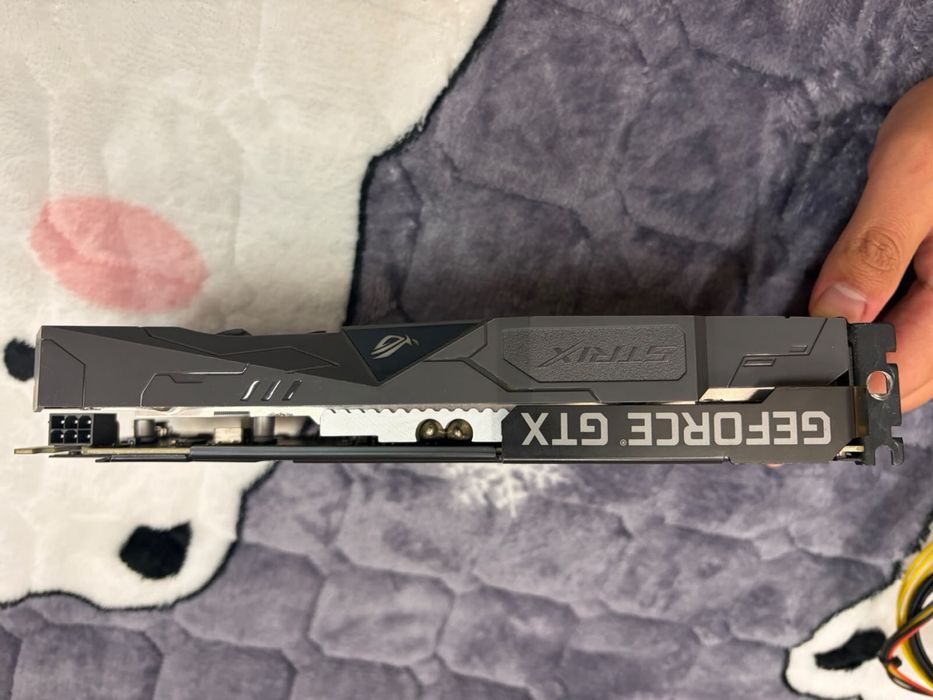 GeForce GTX 1650 SUPER 4GB