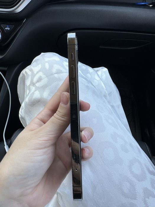 Iphone 12 pro продам
