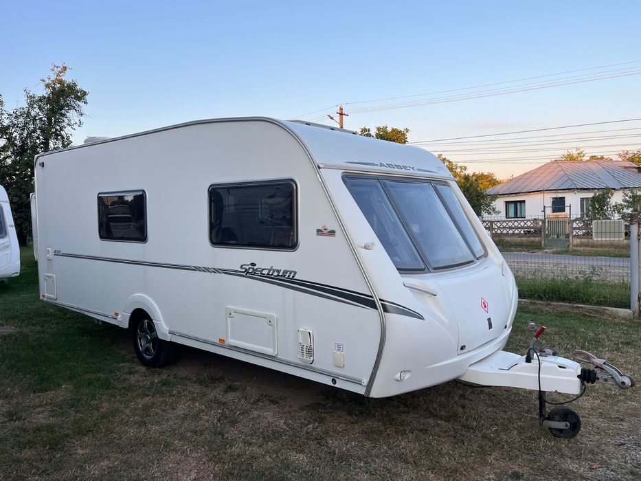 Rulota Swift Abbey Spectrum 2008 5 locuri model de lux Off Camping Acumulator Cabina dus, rezervor intern