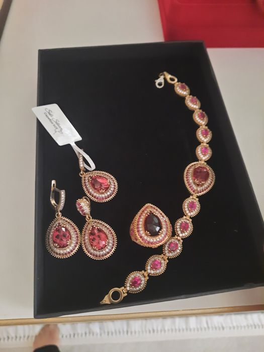 Продам новый серебро 925