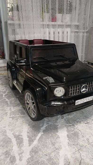 Машина детская на аккумуляторе