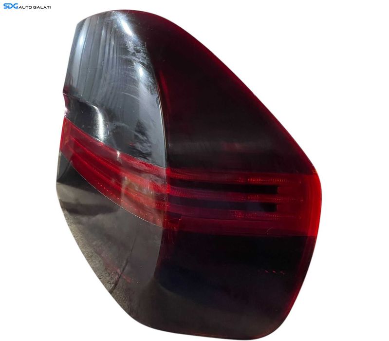 Stop Lampa Tripla Dreapta BMW Seria 3 E90 Berlina Sedan Limuzina 2004 - 2007 Cod 6937458 [LR0191]
