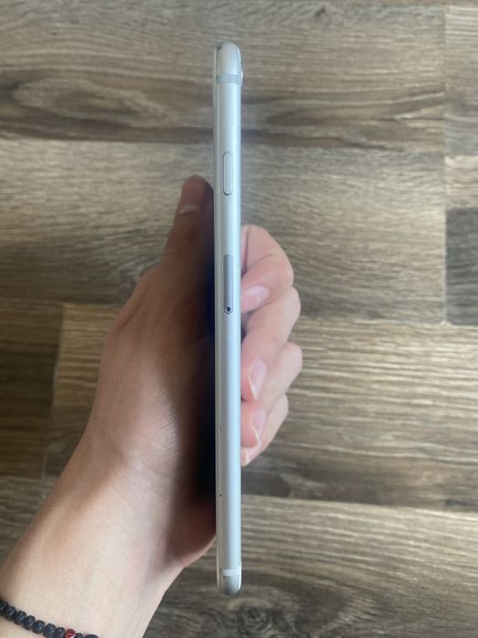 Iphone 6 plus Locked Icloud